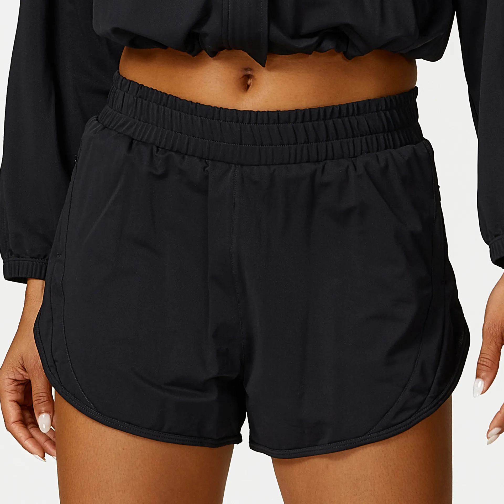 SKU-09-黑色 短裤