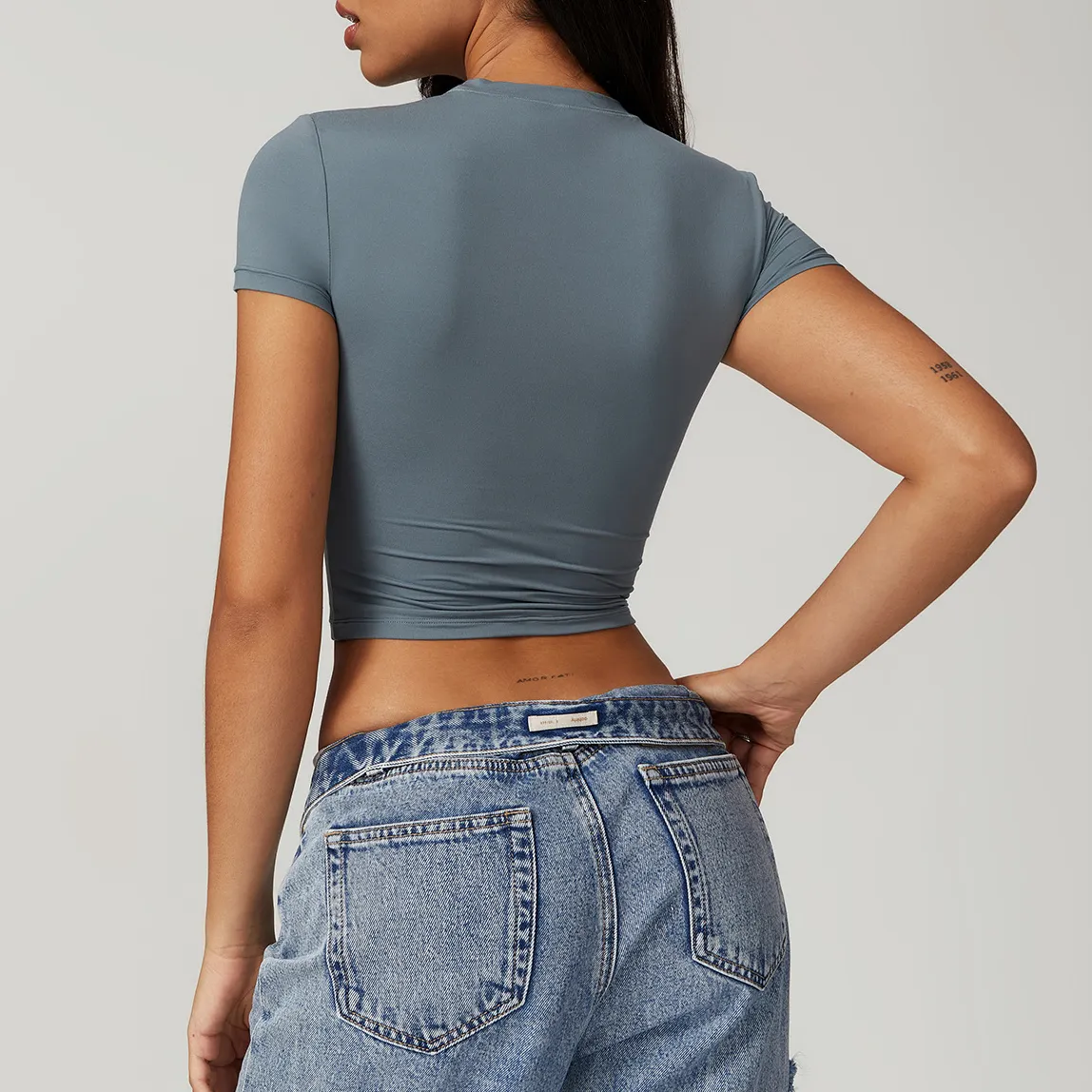 Women's Tight Crop Top Wholesale Workout Shirt Soft Fabric Yoga Short Sleeve Top Women's Tight Crop Top Wholesale Workout Shirt Soft Fabric Yoga Short Sleeve Top