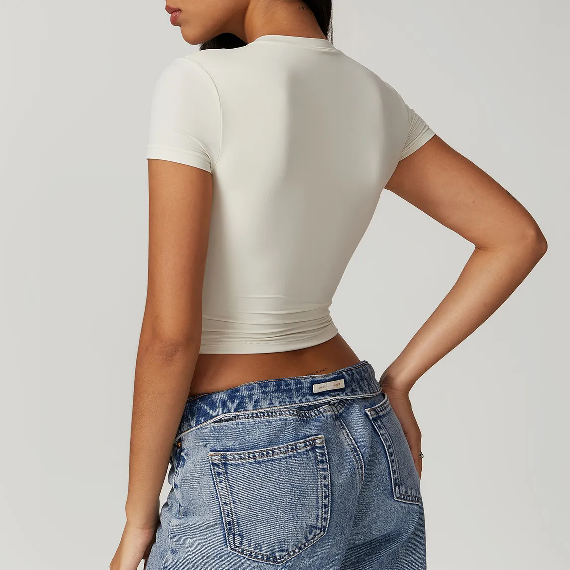 Women's Tight Crop Top Wholesale Workout Shirt Soft Fabric Yoga Short Sleeve Top Women's Tight Crop Top Wholesale Workout Shirt Soft Fabric Yoga Short Sleeve Top