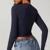 Women's Tight Crop Top Wholesale Workout Shirt Soft Fabric Yoga Long Sleeve Top