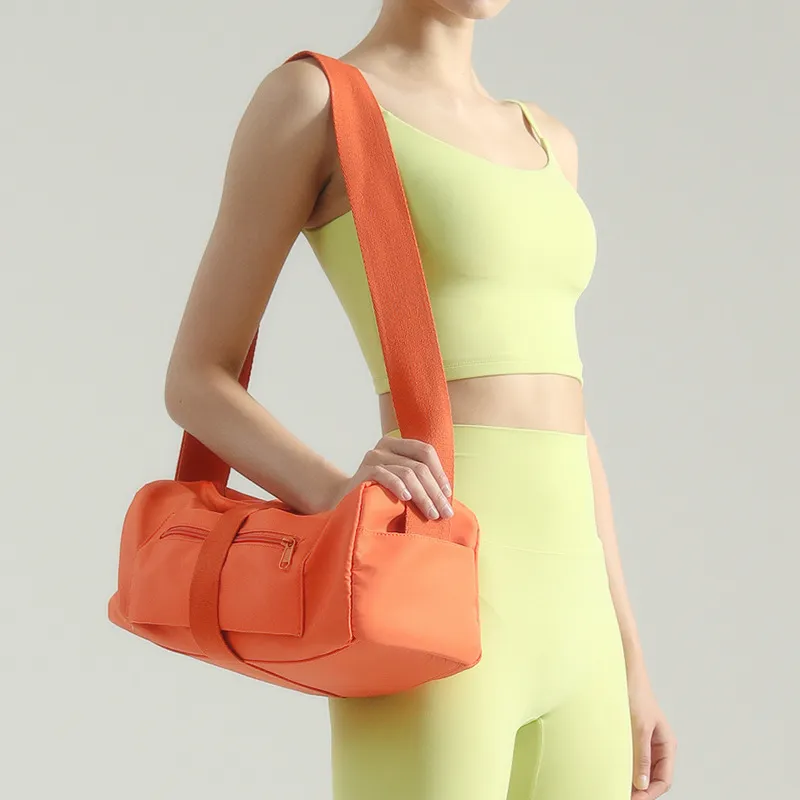 Gym Tote Bag Waterproof Yoga Bag for Women Men Workout Large Capacity Bag with Adjustable Strap