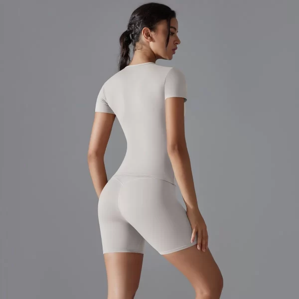 Fitness Clothing Manufacturer Short Sleeve Top Tight Gym Shorts Workout Sets