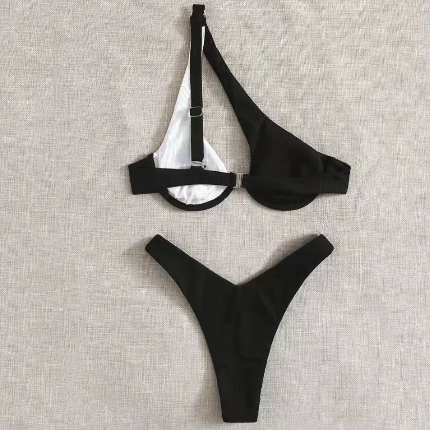 Beach Wear for Women Contrast Colors Two Piece Swimsuit Beach Wear for Women Contrast Colors Two Piece Swimsuit