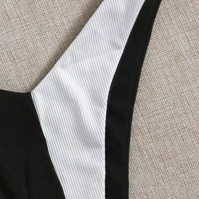 Beach Wear for Women Contrast Colors Two Piece Swimsuit Beach Wear for Women Contrast Colors Two Piece Swimsuit